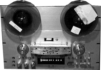 reel-to-reel tape recorder